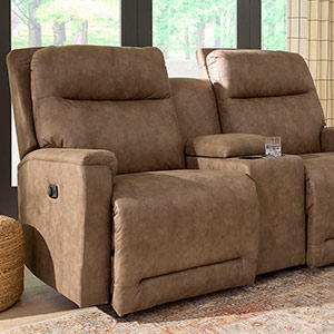 DEREK LOVESEAT